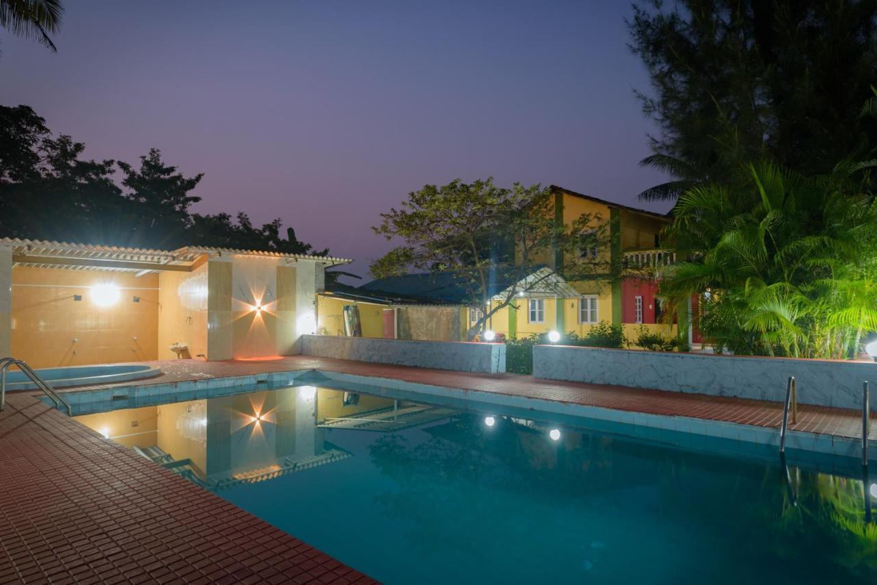 Prajakta Rest House Alībāg Exterior foto